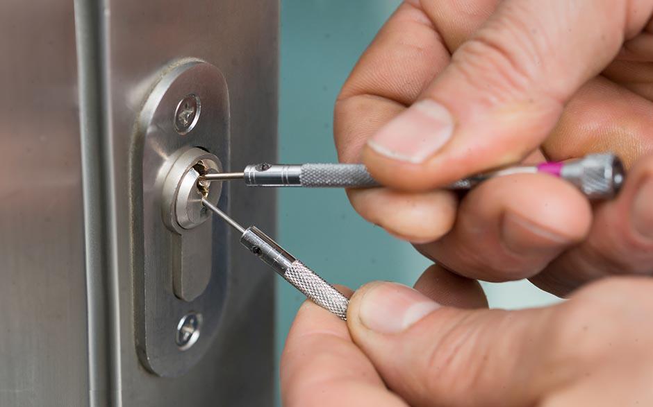 Allauch rapports qualité prix serrure porte blindée Ankers